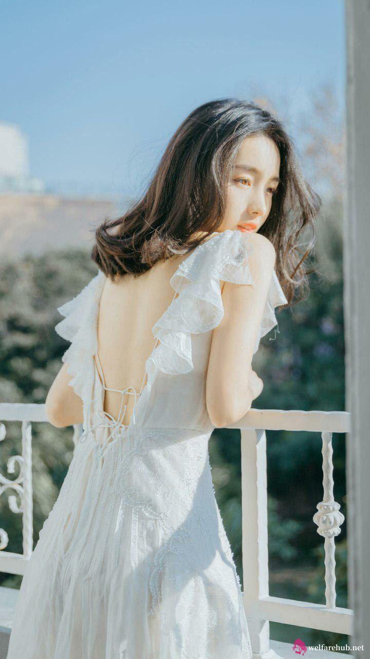 拍月亮是真的吗！吴启华三级有哪些